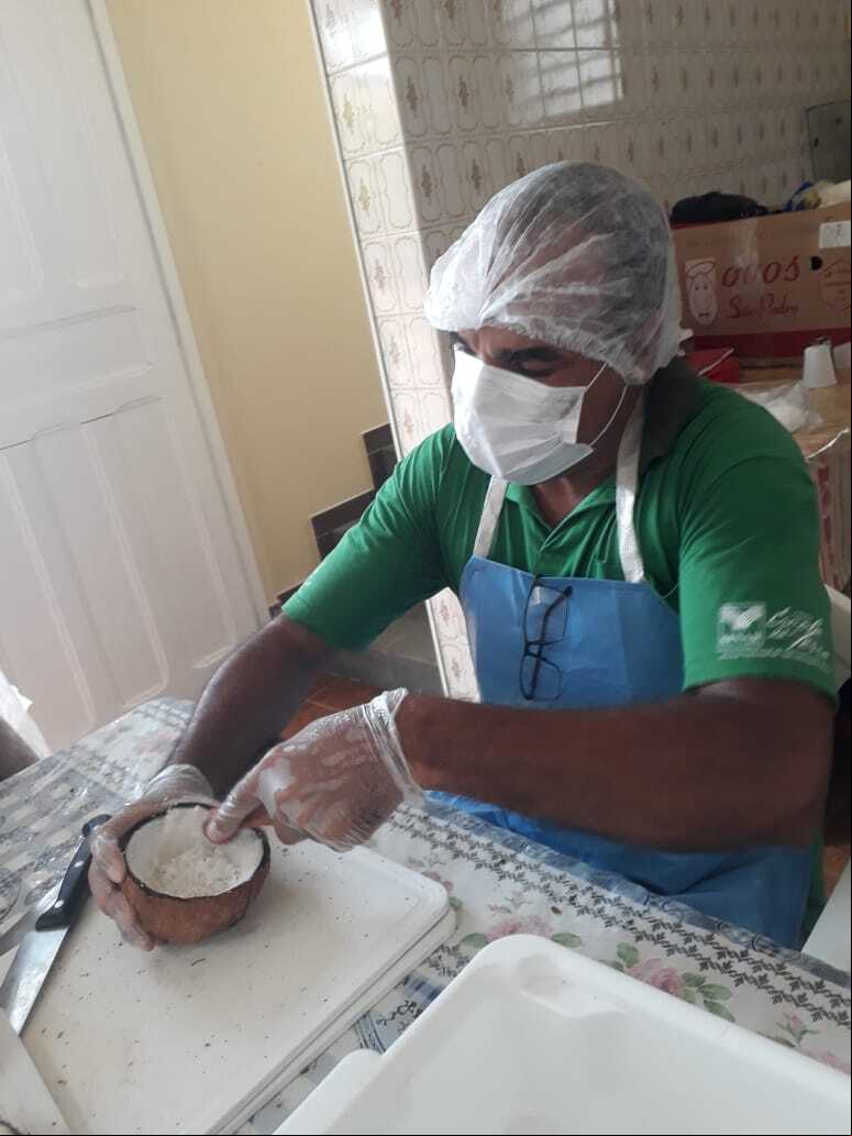 No curso de Derivados de Frutas aprenderam a fabricar polpas congeladas, doces, compotas, geleias e frutas em calda